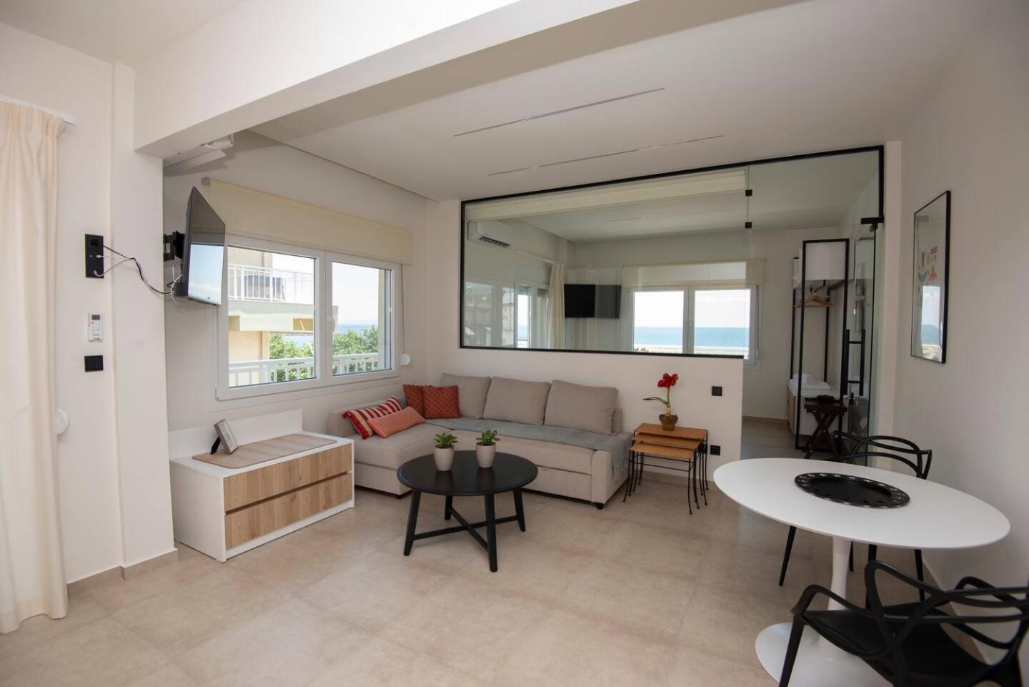 Lighthouse Apartments 亚历山德鲁波利斯 外观 照片