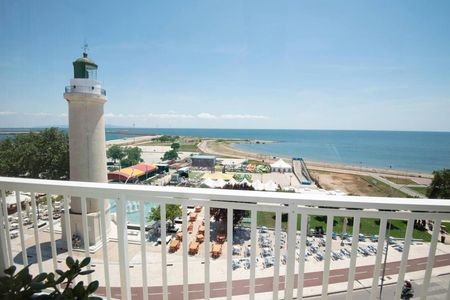 Lighthouse Apartments 亚历山德鲁波利斯 外观 照片
